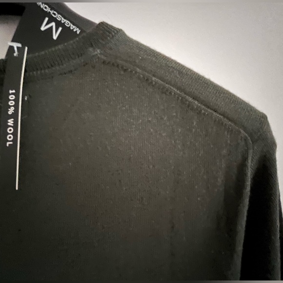Magaschoni 100%Wool Long Sleeve Crewneck Full Fashion Knit Light Weight Sweater - Picture 7 of 13